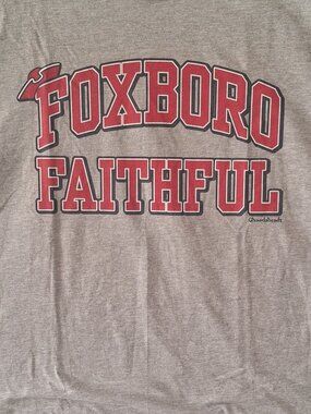 T Shirt Foxboro Faithful NFL Stadium New England Patriots Adult Size L New NWT